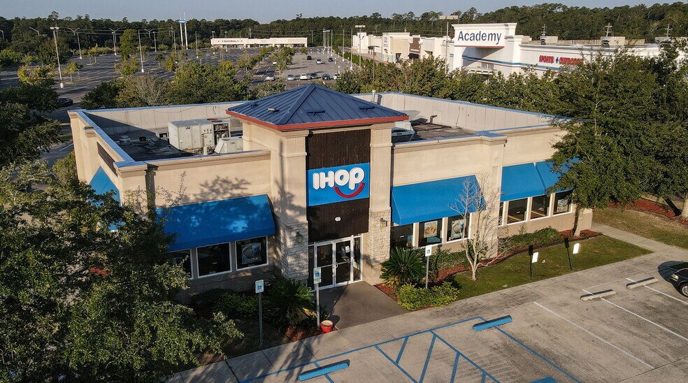 More Photos Of 61101-61125 Airport Rd, Slidell Unknown For Lease