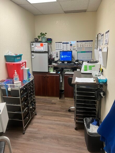 More Photos Of 9398 Viscount Blvd, El Paso Medical For Sale