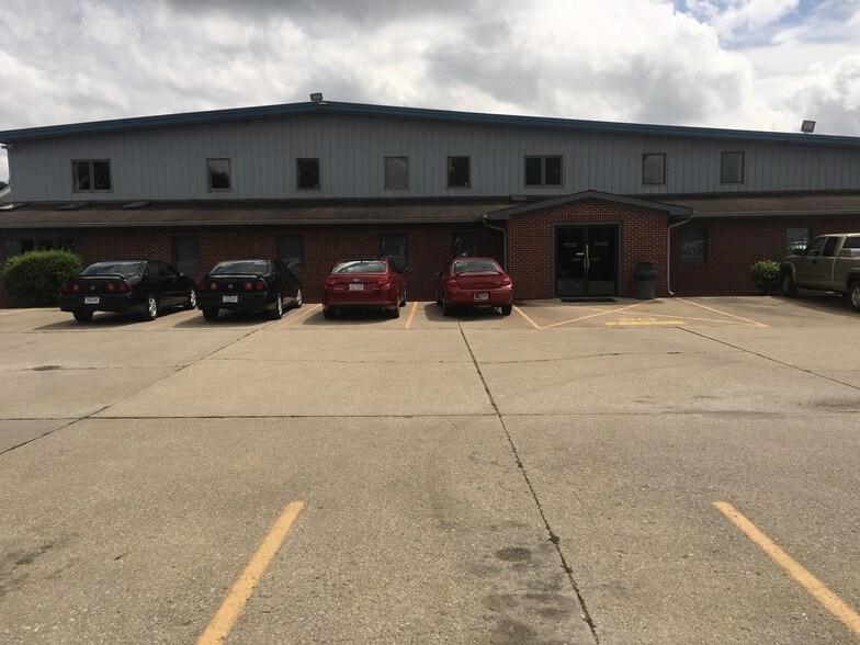 More Photos Of 1151 W Thompson Rd, Indianapolis Truck Terminal For Lease