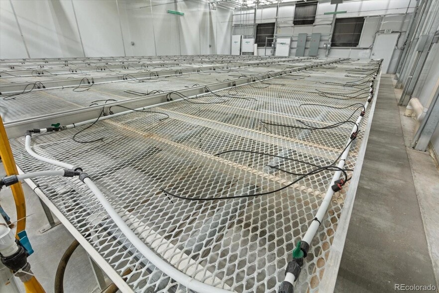 More Photos Of 7800 7706 7708 7710 County Rod 152, Salida Manufacturing For Sale