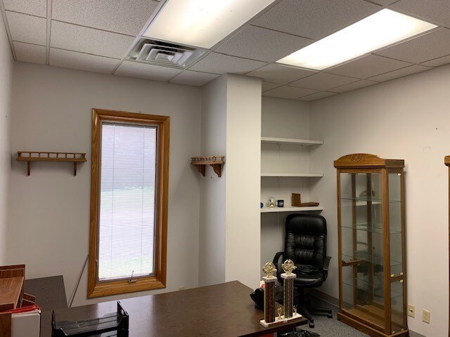 More Photos Of 54320 Pine Rd, South Bend Warehouse For Sale