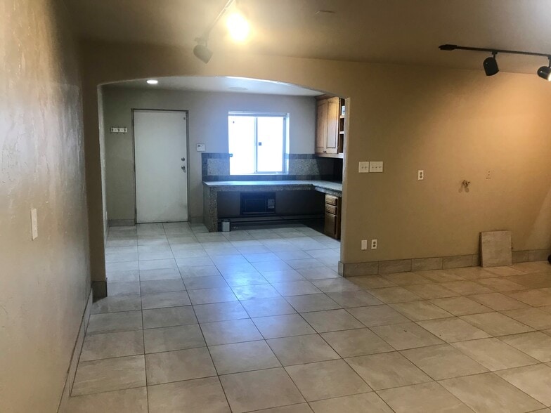 More Photos Of 5731 Bueno Dr, Fort Collins Warehouse For Lease