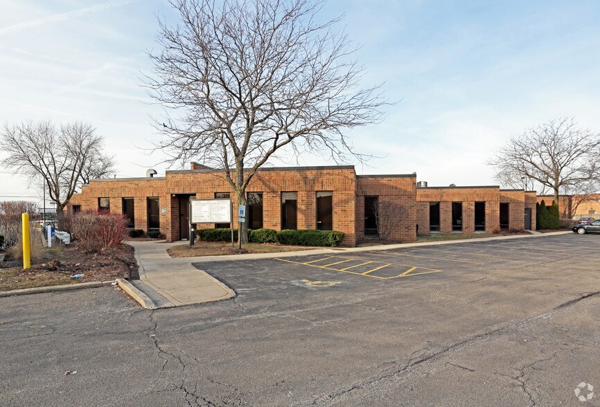 More Photos Of 205 W Grand Ave, Bensenville Office For Lease