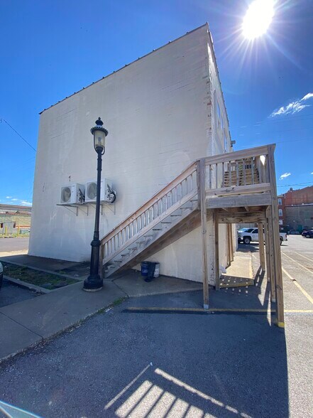 More Photos Of 208 S Lamine Ave, Sedalia Office Residential For Sale