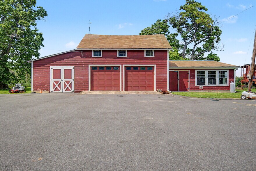 More Photos Of 21 Frontage Rd, Blairstown Specialty For Sale