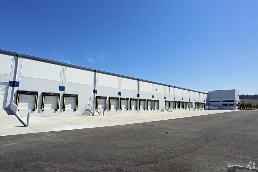 More Photos Of 2606 16th St NW, Puyallup Distribution For Lease