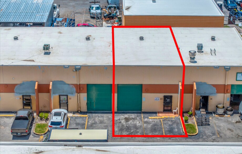 More Photos Of 7760 W 20th Ave, Hialeah Warehouse For Sale