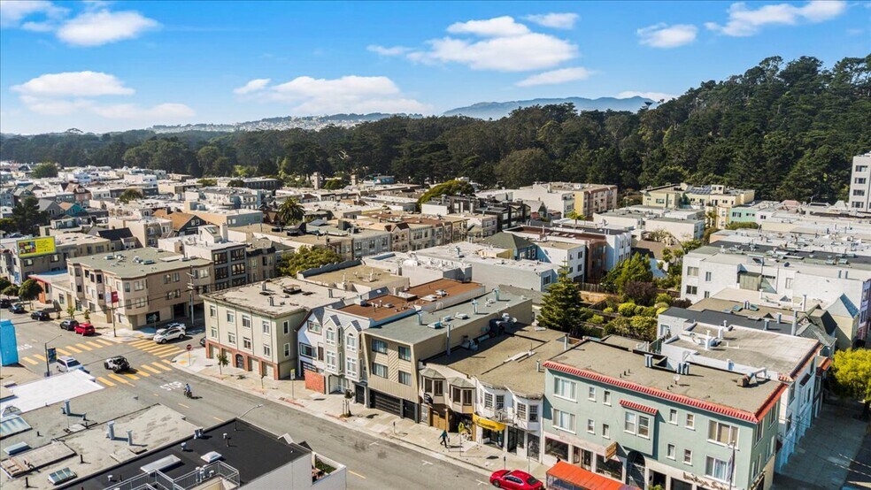 More Photos Of 1524-1526 Irving St, San Francisco Storefront Retail Residential For Sale