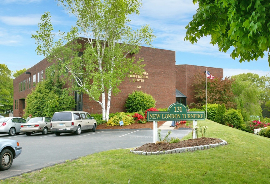 More Photos Of 131 New London Tpke, Glastonbury Medical For Lease