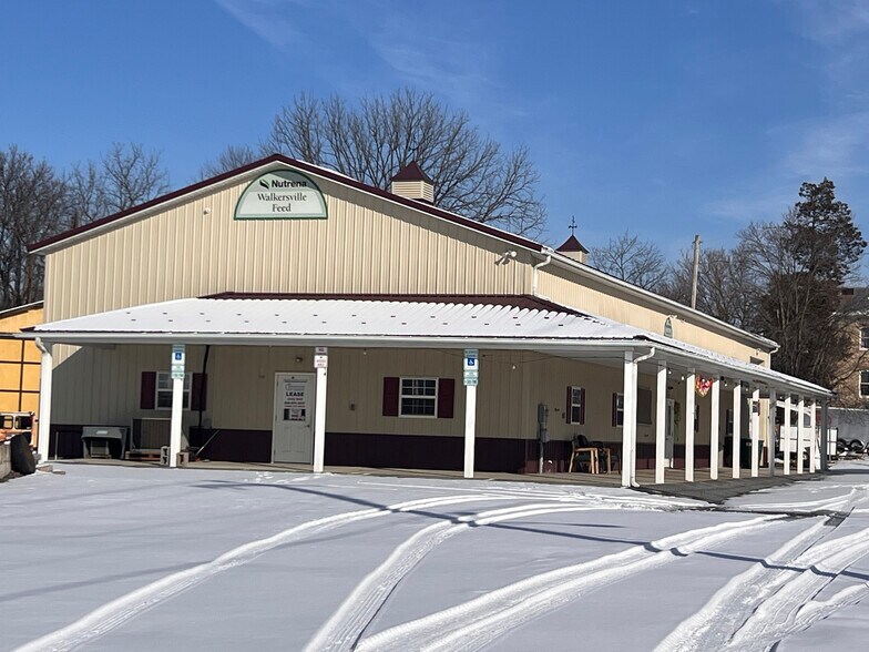 Primary Photo Of 35 W Pennsylvania Ave, Walkersville Storefront Retail Office For Lease