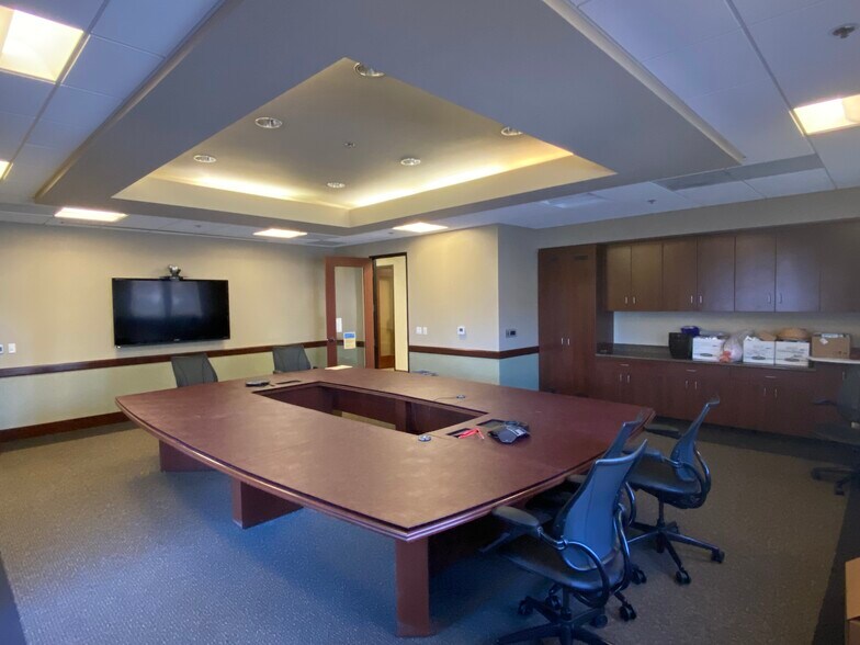 More Photos Of 4841-4845 Old Redwood Hwy, Santa Rosa Medical For Sale