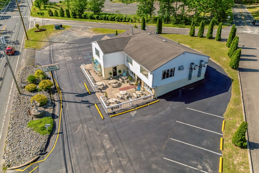 More Photos Of 116 White Horse Pike, Chesilhurst Freestanding For Sale