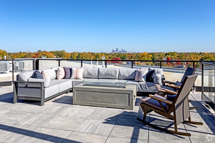 More Photos Of 3901 Sunnyside Rd S, Edina Apartments For Lease