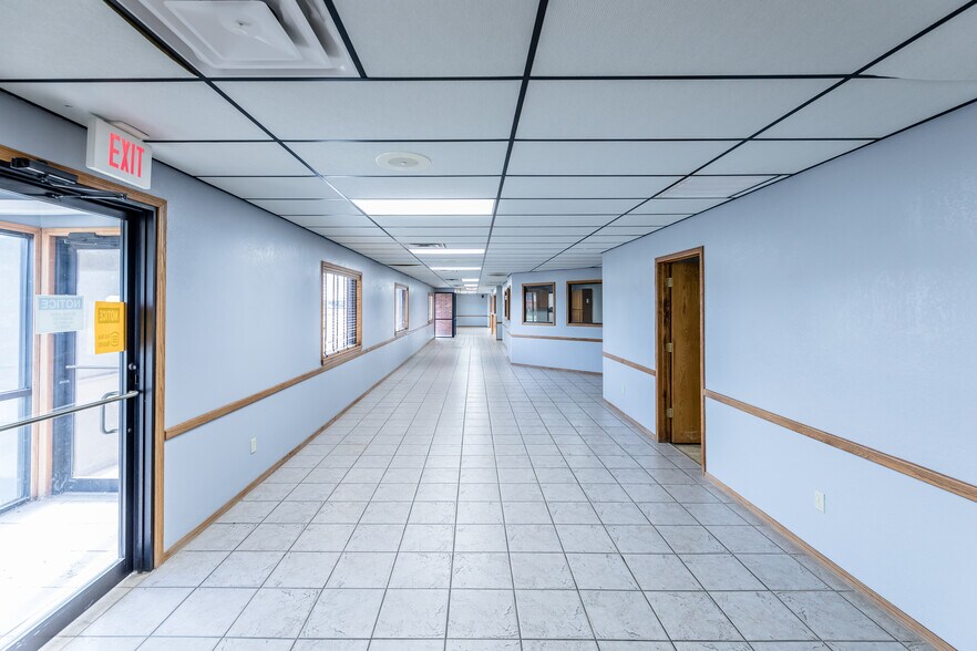 More Photos Of 1415 Watts St, Sayre Healthcare For Sale