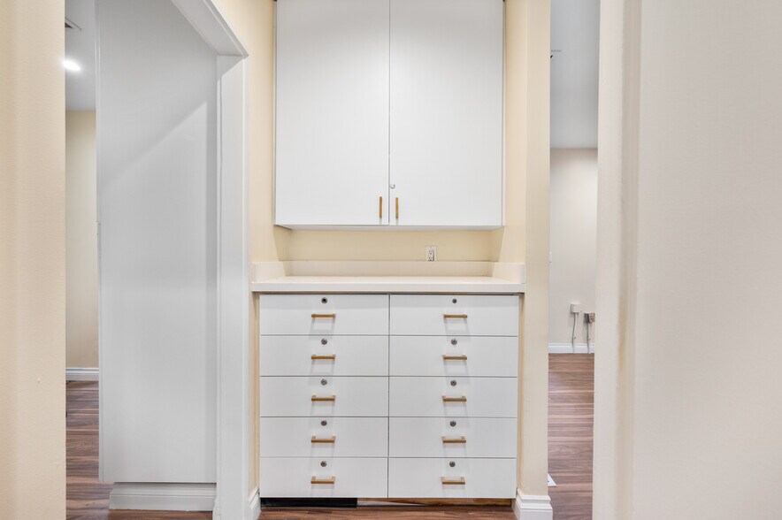 More Photos Of 26510-26516 Crenshaw Blvd, Rolling Hills Medical For Lease