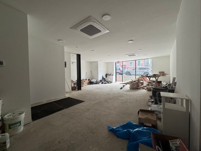 More Photos Of 2330 Cambreleng Ave, Bronx Apartments For Lease