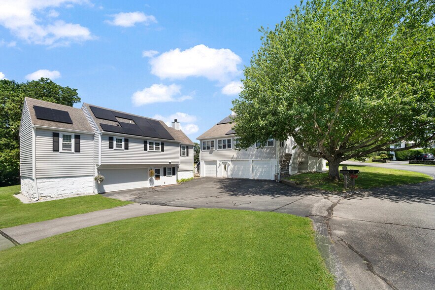 More Photos Of 46 Statue Way, Portsmouth Apartments For Sale