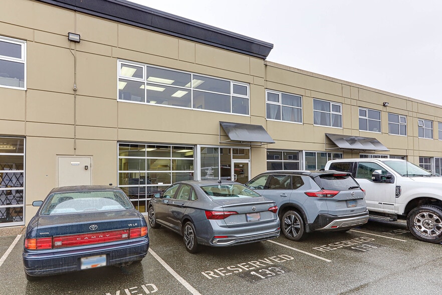 More Photos Of 12520 Horseshoe Way, Richmond Warehouse For Lease