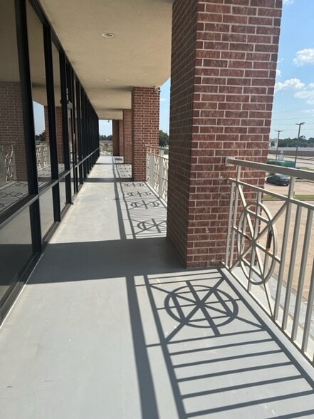 More Photos Of 6833 W Sam Houston Pky S, Houston Storefront Retail Office For Sale