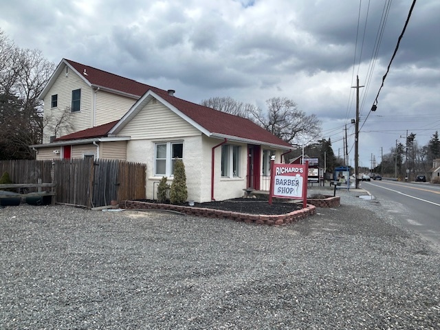 Primary Photo Of 463 US Highway 9, Waretown Storefront Retail Residential For Sale