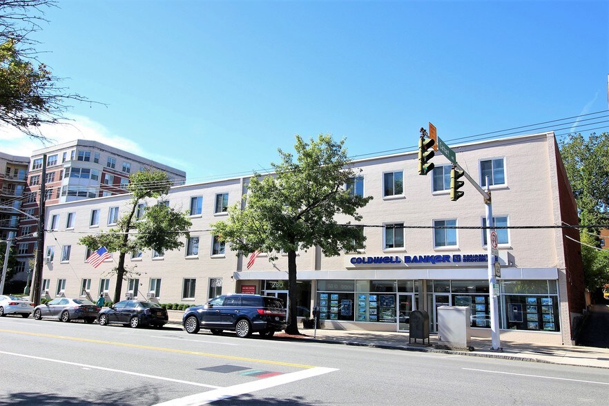 Primary Photo Of 280 Mamaroneck Ave, White Plains Freestanding For Lease
