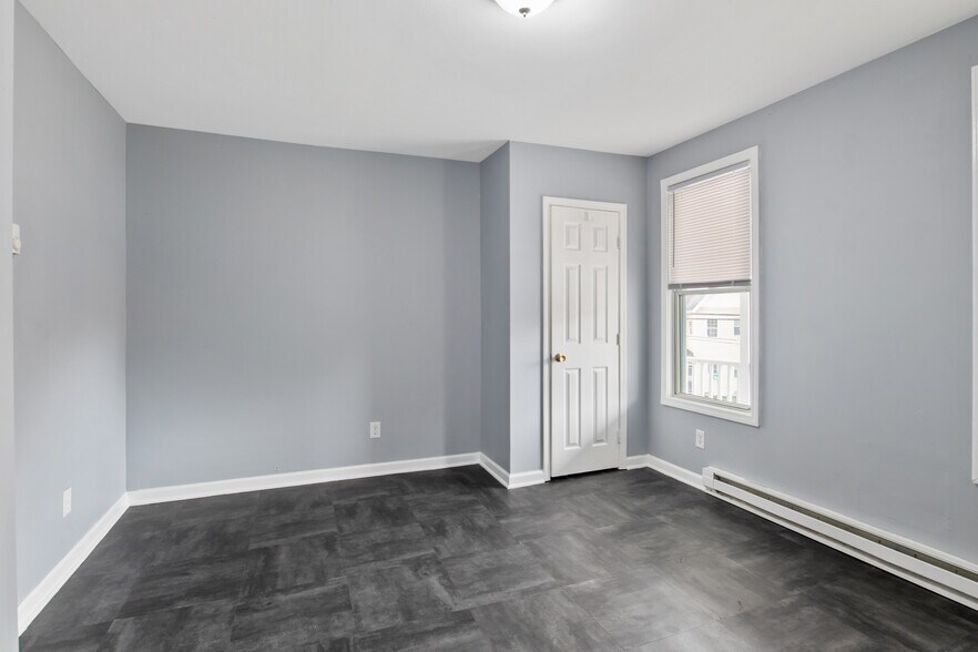 More Photos Of 1002 Butternut St, Syracuse Apartments For Sale