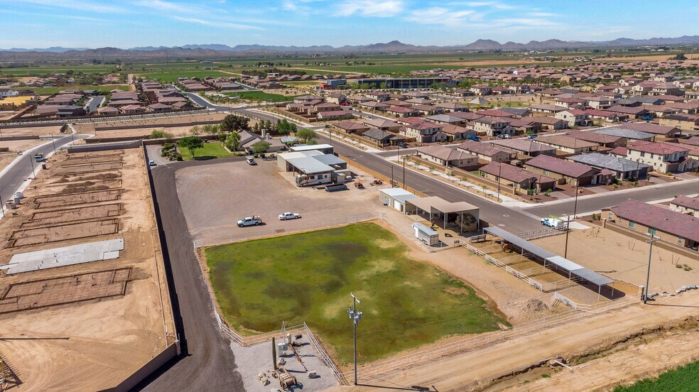 More Photos Of 18107 W Dunlap Rd, Goodyear Contractor Storage Yard For Sale