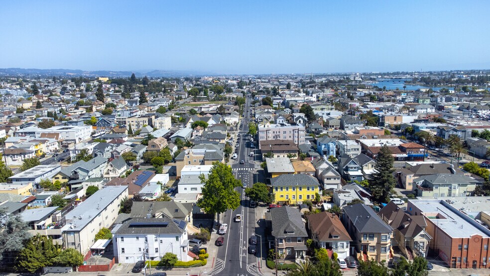 More Photos Of 635 E 15th St, Oakland Apartments For Sale