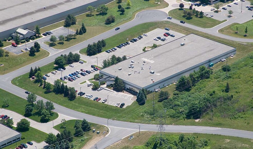 More Photos Of 5222-5230 33rd St SE, Grand Rapids Distribution For Sale