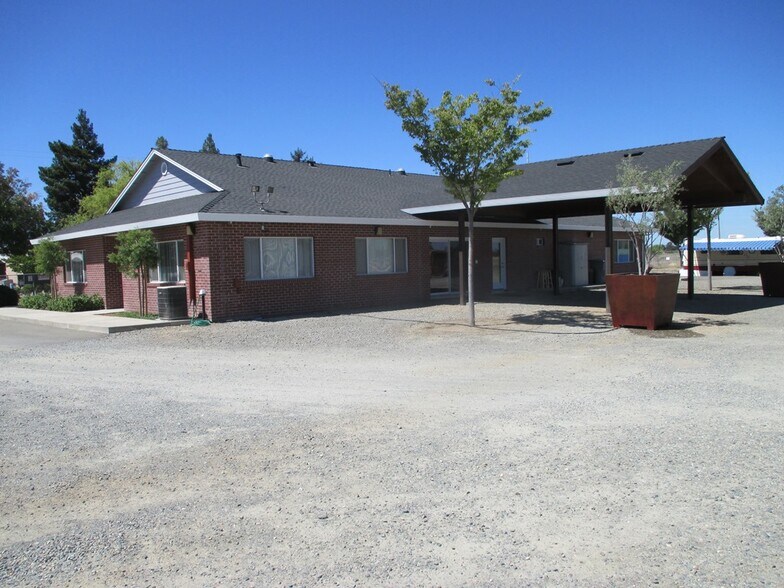 More Photos Of 1287 Furneaux Rd, Olivehurst Office For Lease