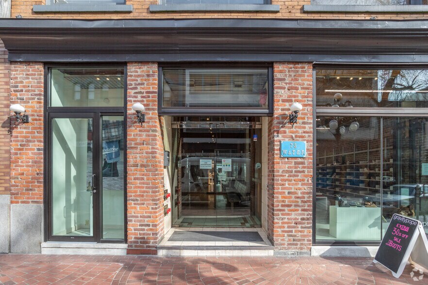 More Photos Of 73 Water St, Vancouver Office For Sale