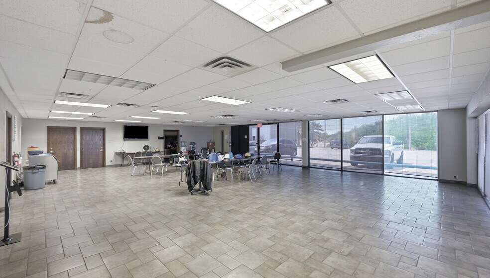 More Photos Of , Oklahoma City Industrial For Sale