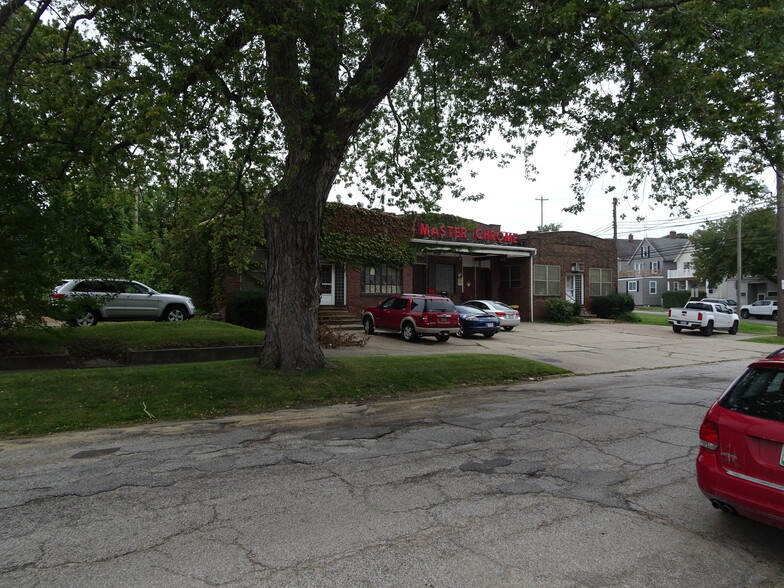 Primary Photo Of 5709 Herman Ave, Cleveland Manufacturing For Sale