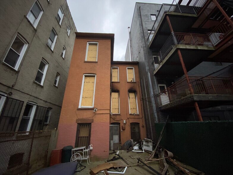 More Photos Of 963 Bergen St, Brooklyn Apartments For Sale
