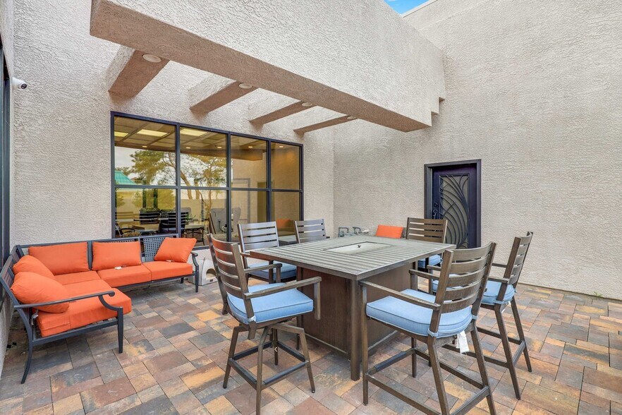 More Photos Of 4187 S Pecos Rd, Las Vegas Medical For Sale