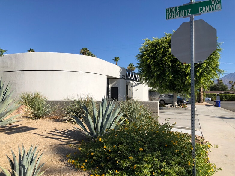 More Photos Of 2121 E Tahquitz Canyon Way, Palm Springs Loft Creative Space For Lease