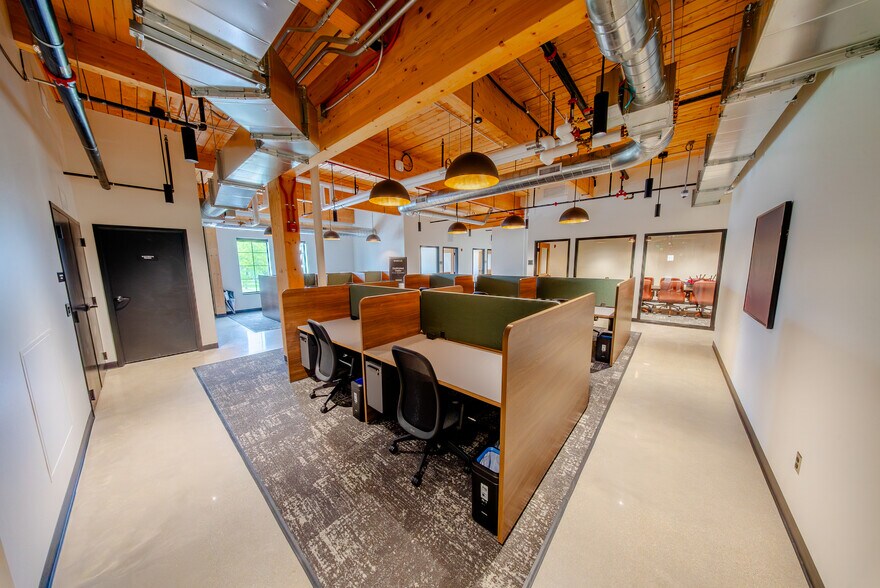 More Photos Of 525 Main St, Delafield Coworking Space