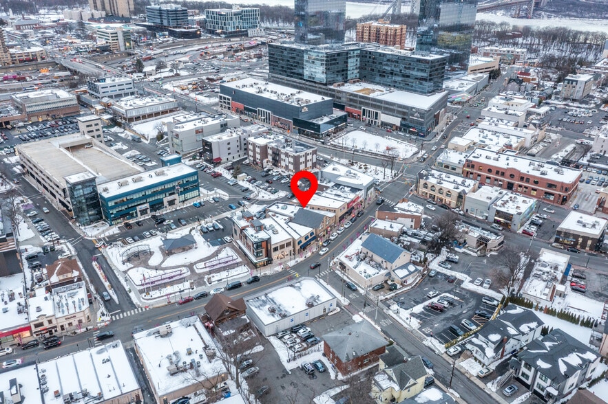 More Photos Of 215 Main St, Fort Lee Office For Sale