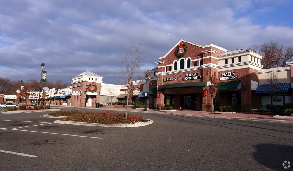 More Photos Of 4513-4653 Duke St, Alexandria Unknown For Lease