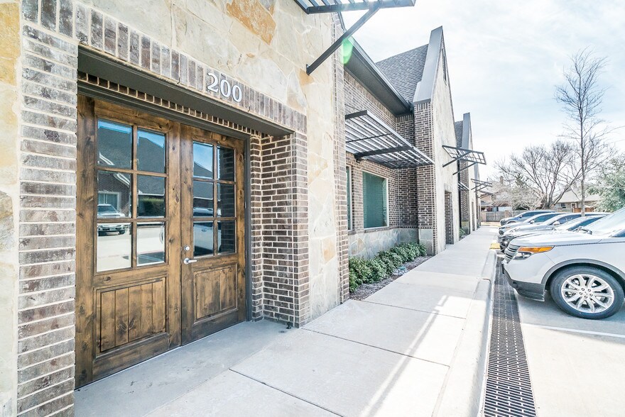 More Photos Of 3551 Eldorado Pky, McKinney Medical For Lease