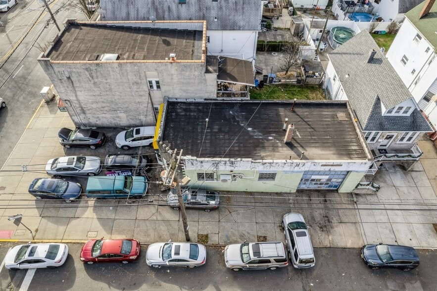 More Photos Of 753 Jf Kennedy Blvd, Bayonne Freestanding For Sale