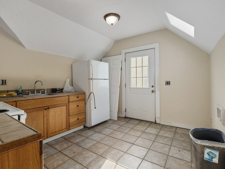 More Photos Of 686 29th St, Astoria Multifamily For Sale