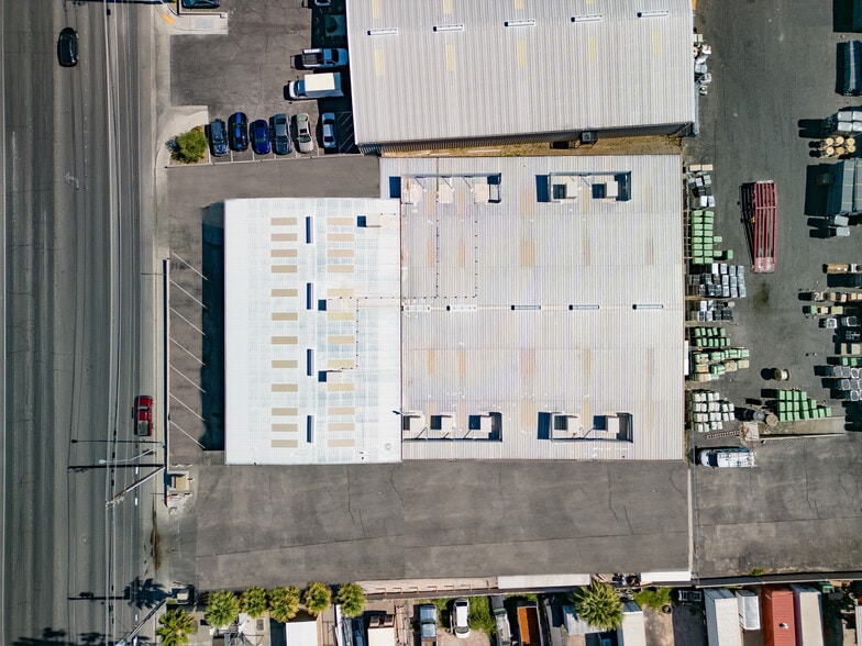 More Photos Of 2017 W Gowan Rd, North Las Vegas Warehouse For Sale