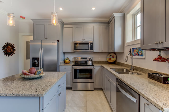 More Photos Of 300 Ash St, Fernandina Beach Storefront Retail Residential For Sale