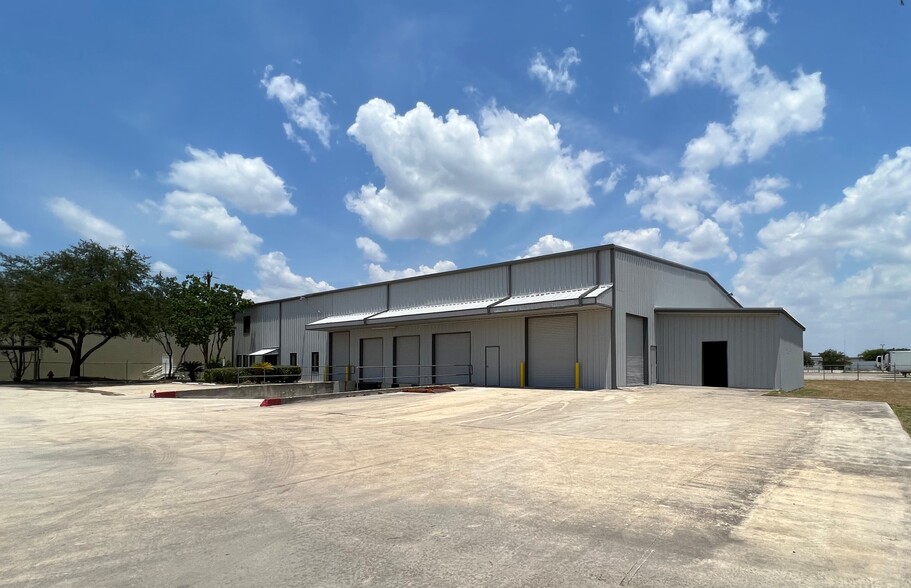 Primary Photo Of 6000 Kaepa Ct, San Antonio Warehouse For Lease