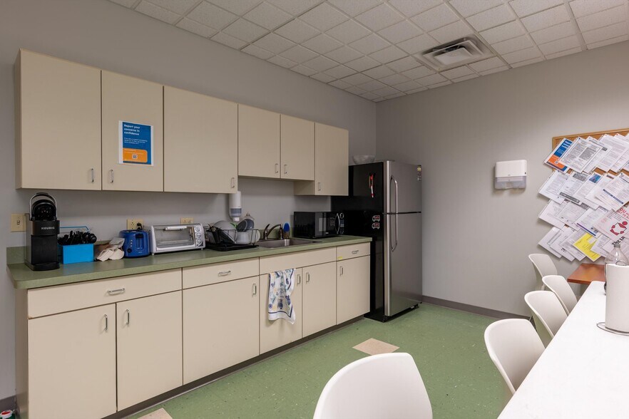 More Photos Of 101-103 Main St, South Glens Falls Office For Sale