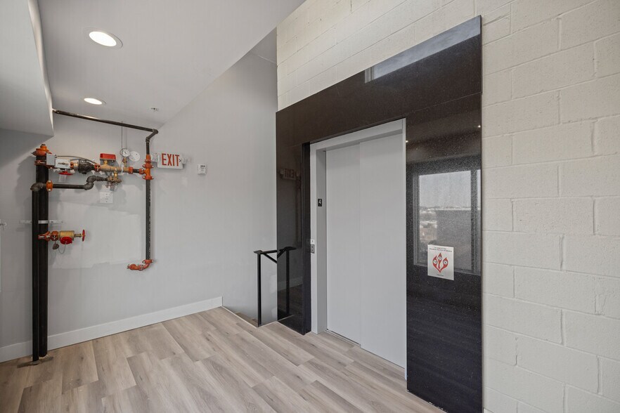 More Photos Of 1916 15th St SE, Washington Apartments For Sale