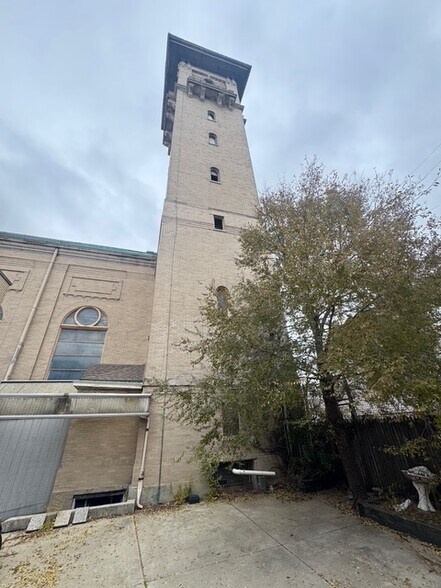 More Photos Of 5001 S Hermitage Ave, Chicago Religious Facility For Sale