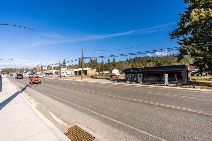 More Photos Of 6665 S Main St, Bonners Ferry Storefront Retail Office For Sale