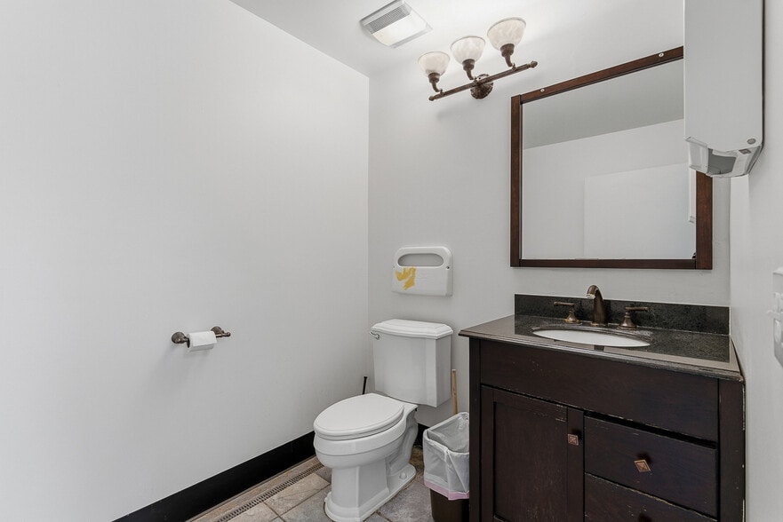 More Photos Of 2943-2947 Foothill Blvd, La Crescenta Medical For Lease